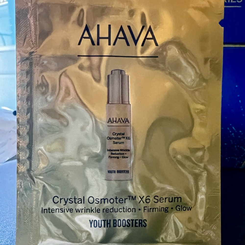 AHAVA Beyond Boundaries Triple Treat - Hand Cream, Body Lotion, Shower Gel Set - Picture 8 of 8